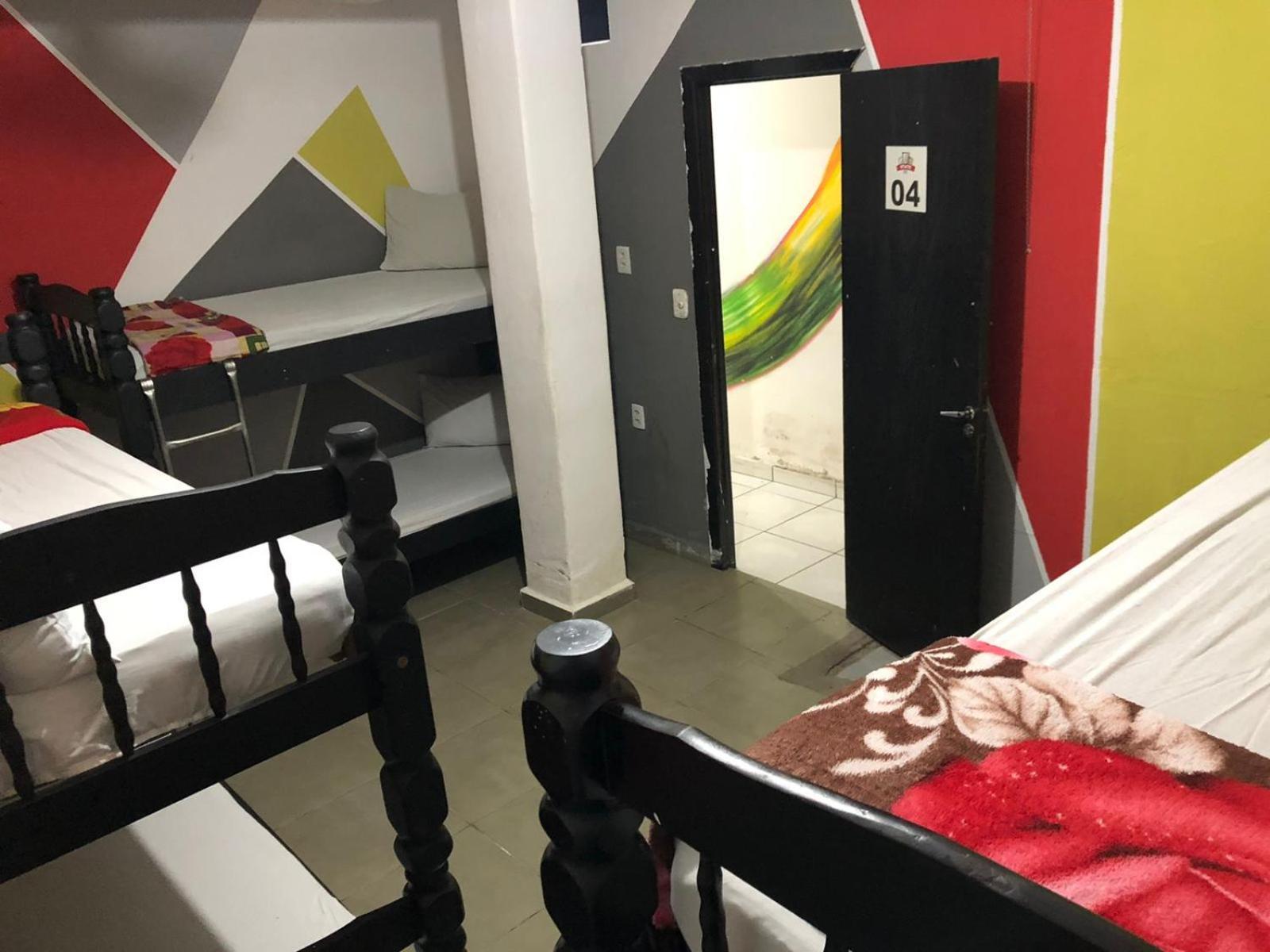 Estacao Hostel - Em Frente Ao Metro San Paolo Esterno foto